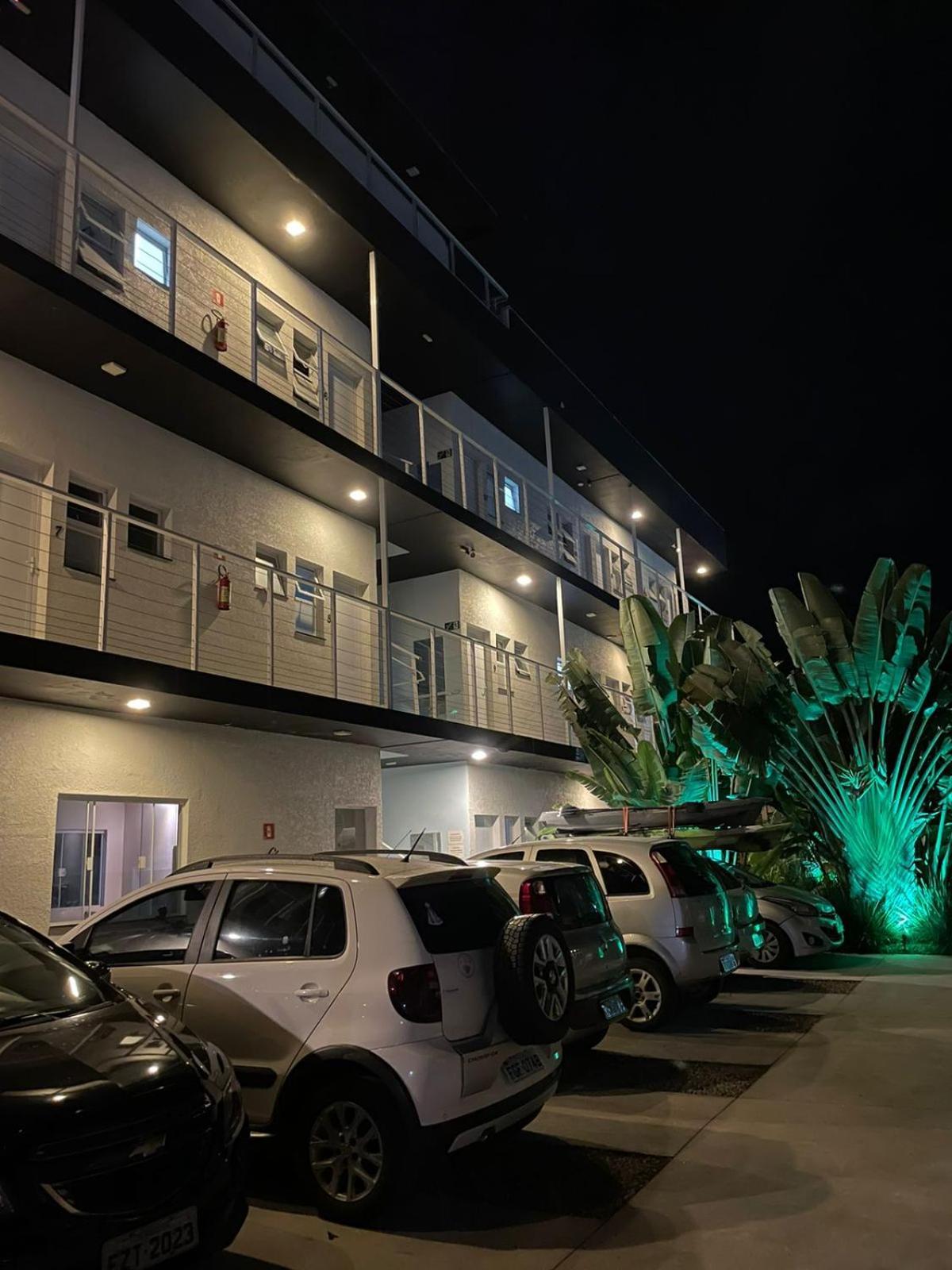 Chale 19 Com Piscina Ubatuba Maranduba Proximo A Praia エクステリア 写真